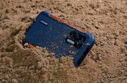 doogee s97 pro in sand